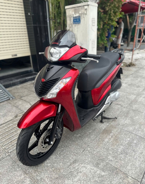 SH 125i nhập Ý sm105 2012 đỏ sporty 