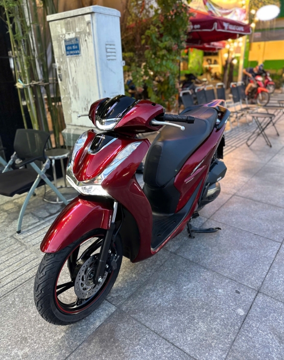 SH 150i abs 2022 đỏ đen sporty mới tinh
